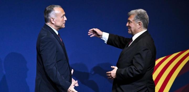  巴萨高层即将碰面，尤斯特携手拉波尔塔探索共同管理路径。 体育新闻