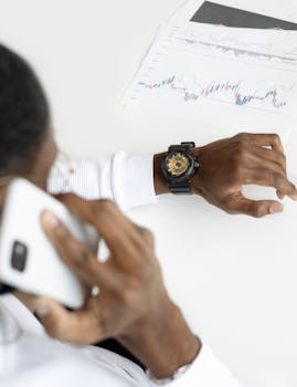 调整窗口下资金持续进场；私募证券产品备案量保持高位，宽基ETF成为布局重点。