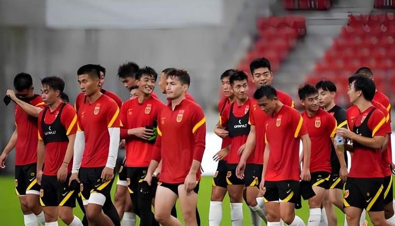  青年赛场风云变幻：U23国足冲冠背后的战术博弈与隐忧 体育新闻