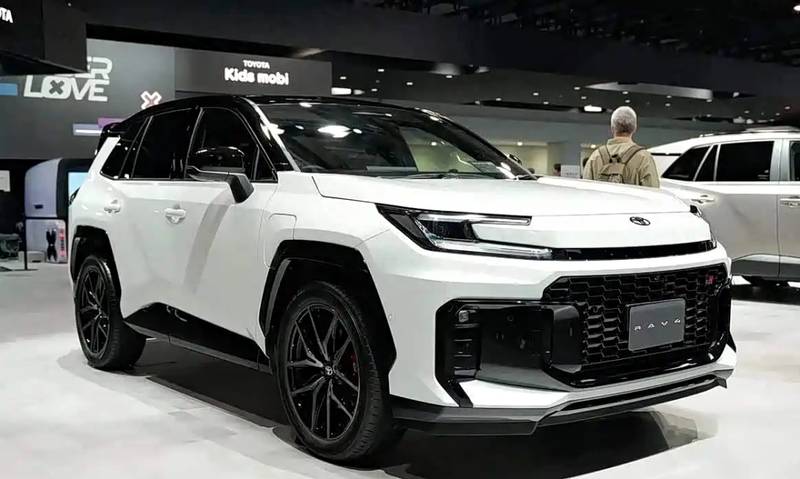  想换车又怕踩坑？丰田RAV4这次降价真能冲吗？ 汽车科技