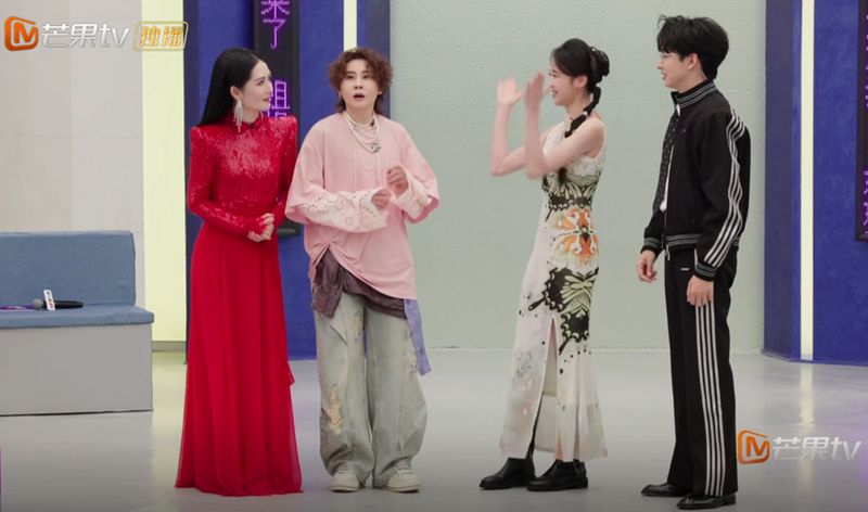  《乘风2026》直播技术复盘：当35+姐姐遇见实时镜头，芒果台暴露了哪些系统级缺陷 娱乐新闻