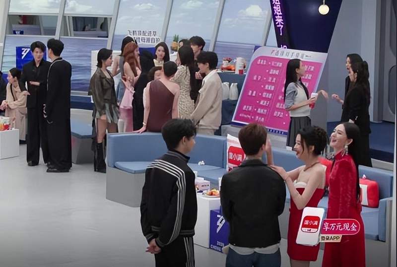  《乘风2026》直播技术复盘：当35+姐姐遇见实时镜头，芒果台暴露了哪些系统级缺陷 娱乐新闻