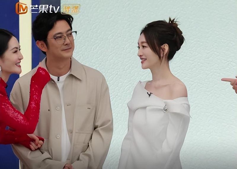  《乘风2026》直播技术复盘：当35+姐姐遇见实时镜头，芒果台暴露了哪些系统级缺陷 娱乐新闻