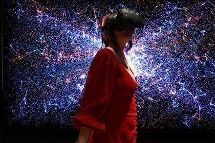 当VR不再只为你"造恐惧"：一场关于治愈与敬畏的技术转向