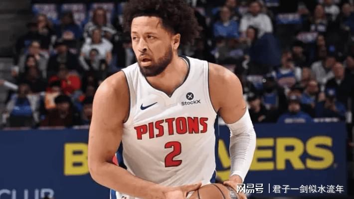 技术维度解析：三大巨星缘何错失最佳阵容评选资格 体育新闻