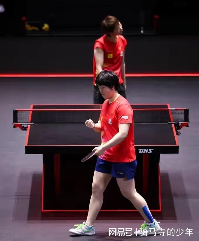  技术迭代视角：孙颖莎、王曼昱的大满贯困局与破局之道 体育新闻