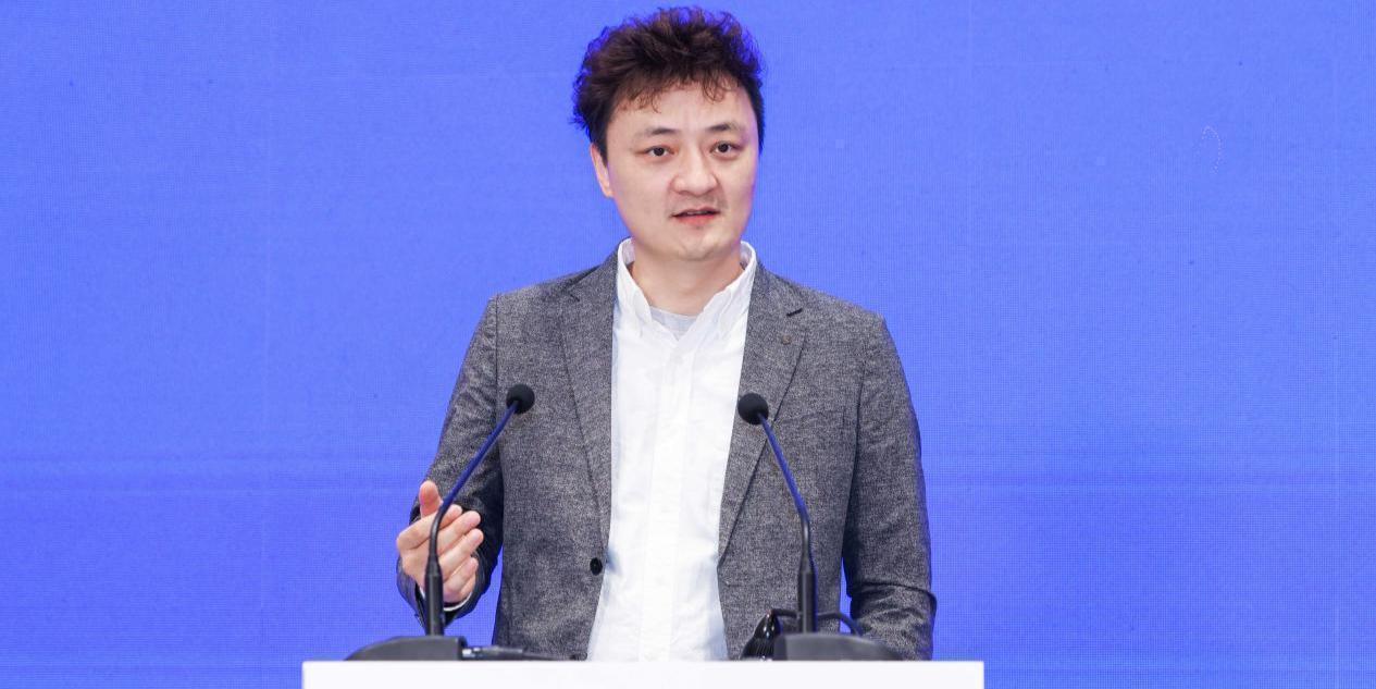 基座模型重构自动驾驶：一场迟到却必然的技术路线革命 汽车科技