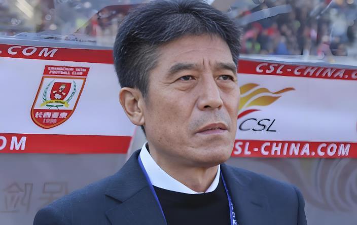  从甲A到青训：解码李章洙重返中国足坛的深层逻辑与价值锚点 体育新闻