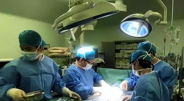  华益慰：一位肿瘤专家临终前的医学反思与治疗真相 健康养生