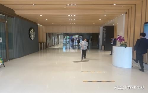  从选址到签约：一位IT架构师亲述如何用专业眼光评估甲级写字楼的价值 房产家居