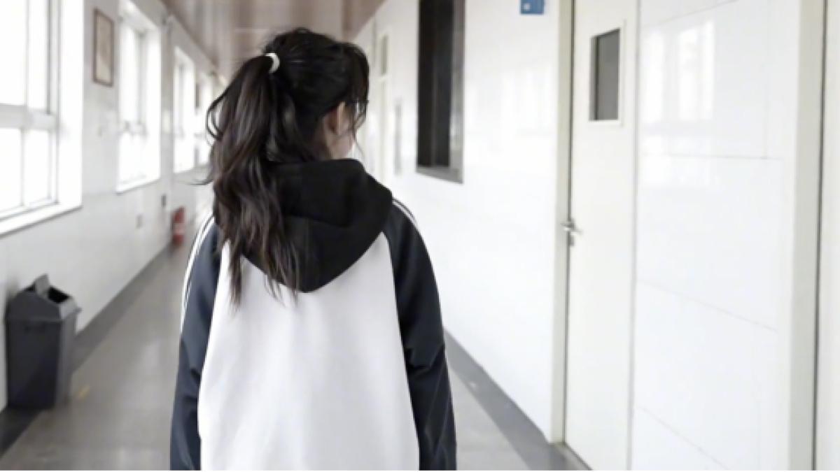  青少年非自杀性自伤行为的识别与干预：精神科医生的临床观察与系统方法论 健康养生
