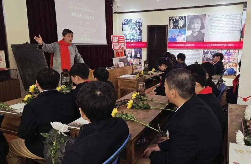 红色基因数字化传承：长宁校园沉浸式思政教育的技术解构与实践路径