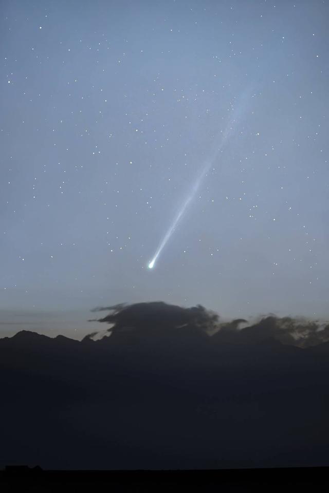  技术解密：16万年间隔的访客——C/2025 R3彗星观测全攻略 新闻